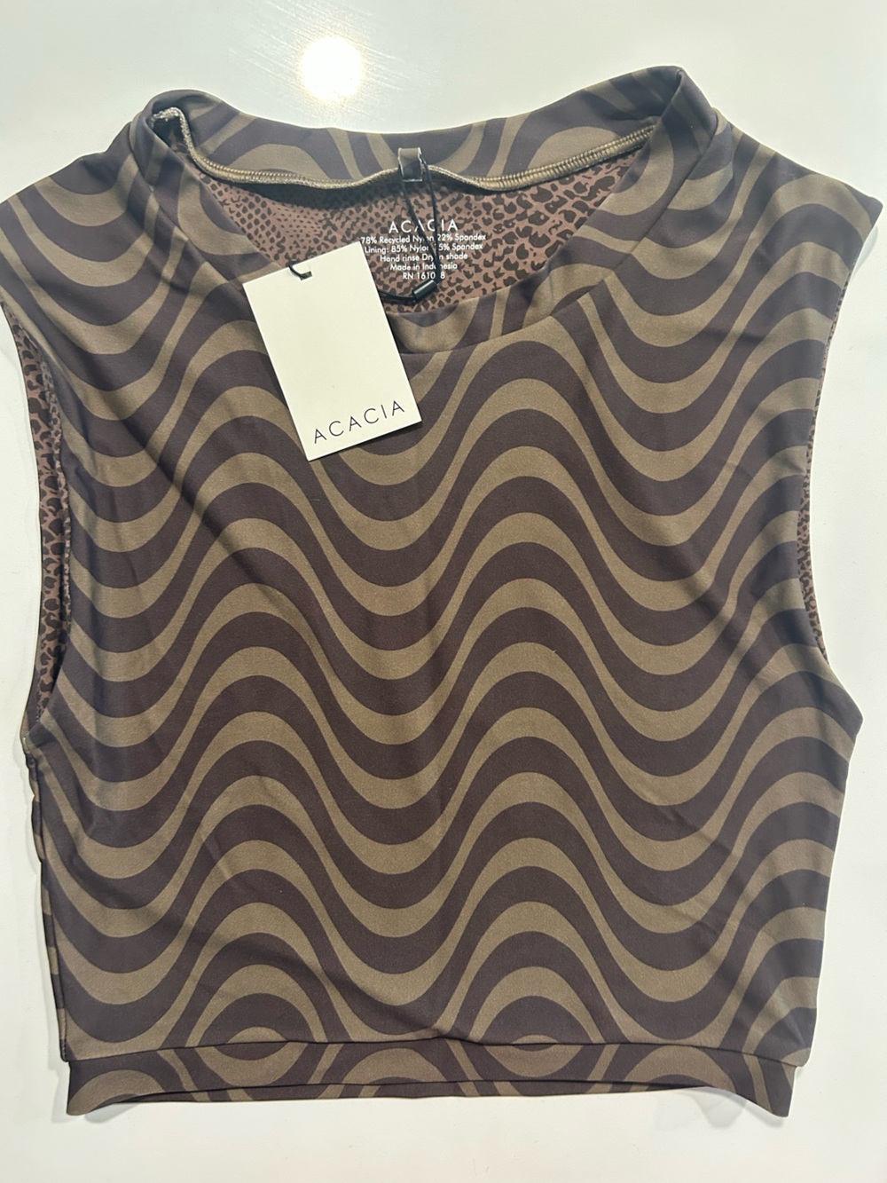 ACACIA NWT set Costa top / Luca bottom L